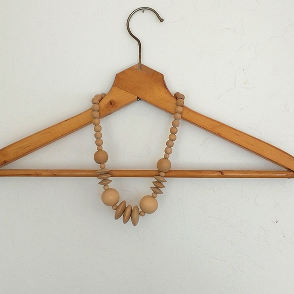 Vintage boho wood bead necklace - Picture 2 of 4